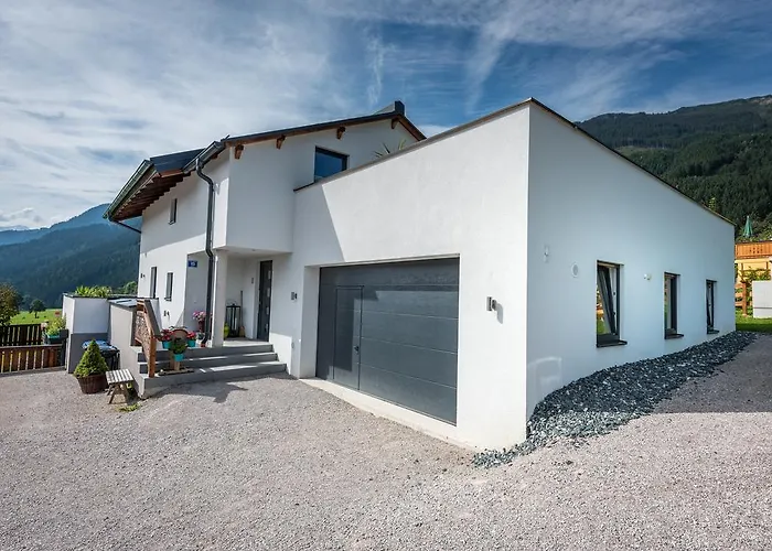 Haus Moesenlechner 아파트 *